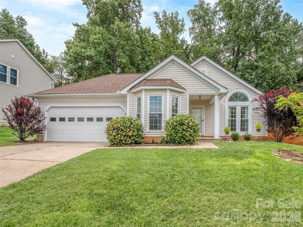 4522 Avalon Forest Lane, Charlotte, NC 28269 - #1