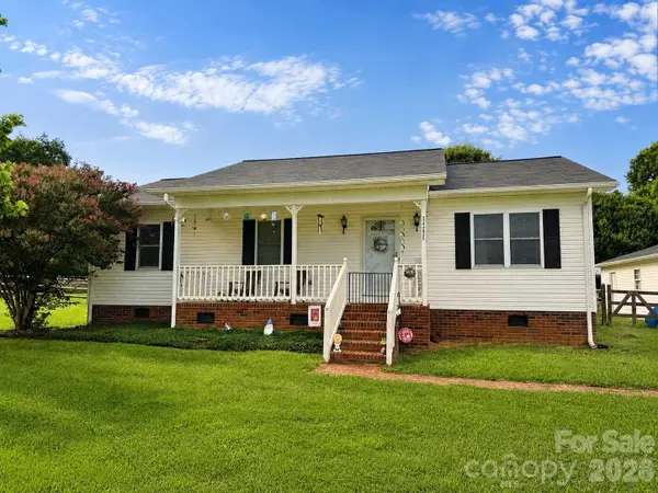 34295 Springdale Drive, New London, NC 28127
