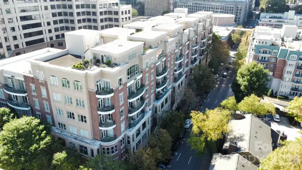 400 N Church Street #516, Charlotte, NC 28202