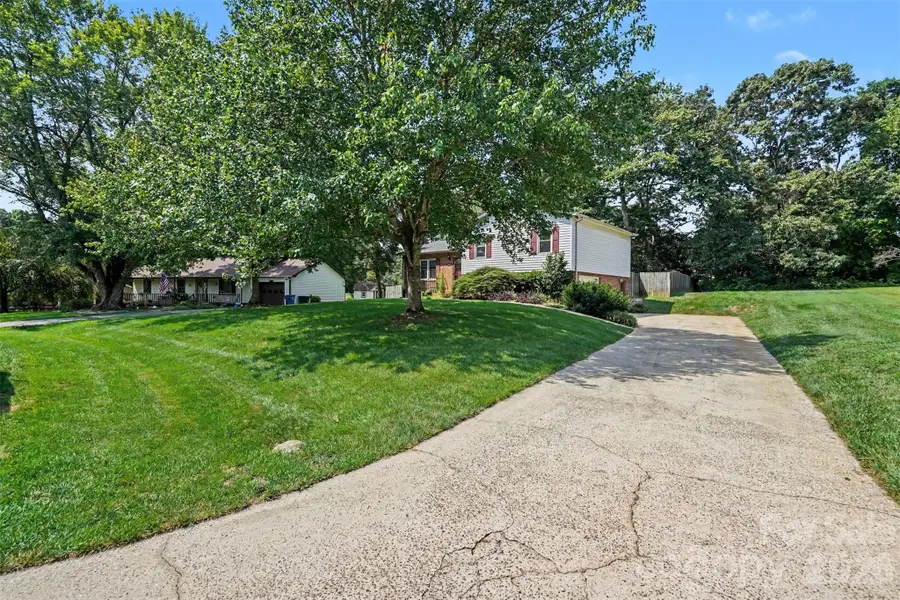 1751 Piney Road, Hickory, NC 28602 - #3