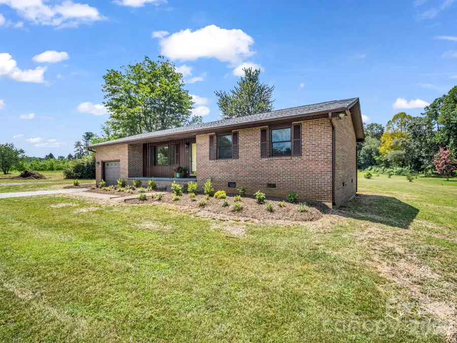 24 Verbena Way #5, Flat Rock, NC 28731 - #2