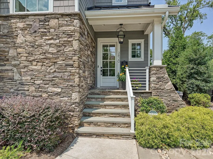 2820 Irby Drive, Charlotte, NC 28209 - #2