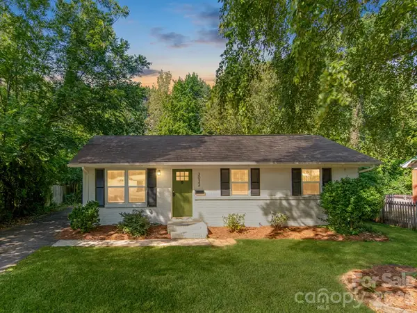 3032 Edsel Place, Charlotte, NC 28205