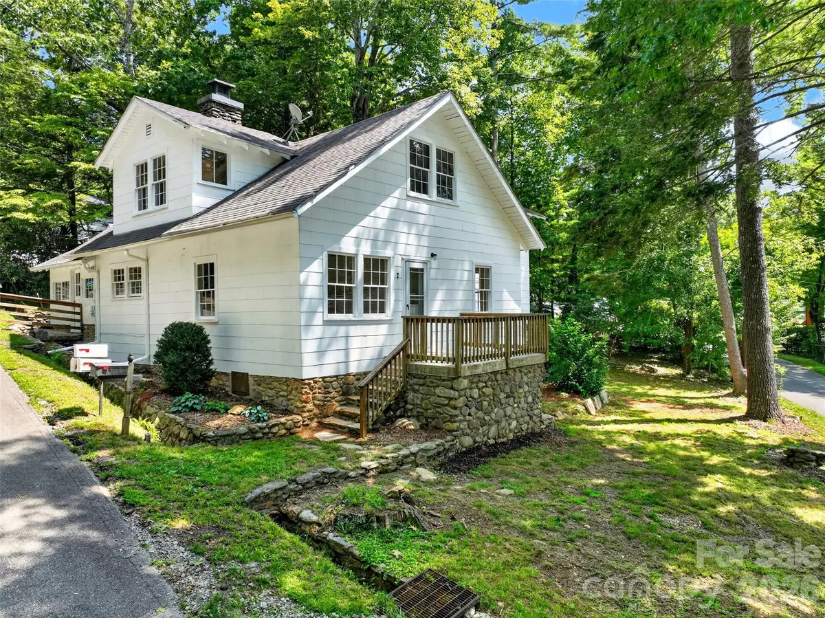 7 Bowers Road, Black Mountain, NC 28711 - #1