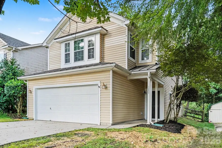 13634 Riding Hill Avenue, Charlotte, NC 28213 - #2