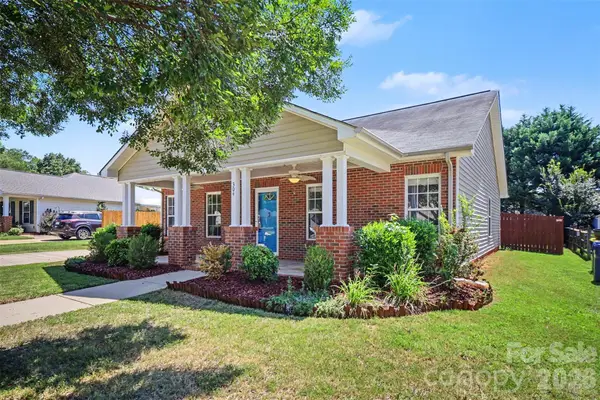 304 Llewellyn Street, Belmont, NC 28012