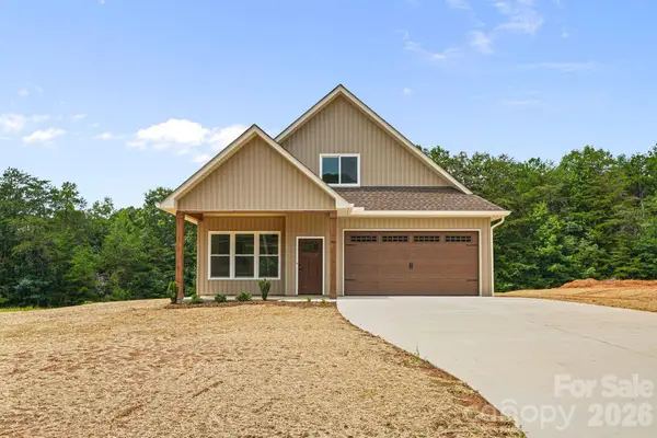 708 Meadowood Street, Hudson, NC 28638