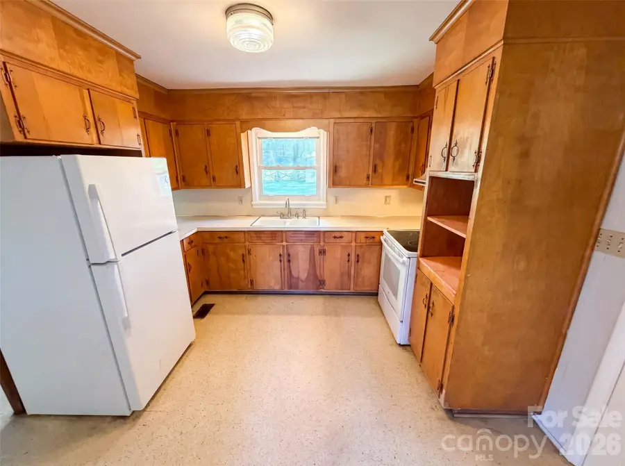 8901 Hood Road, Charlotte, NC 28215 - #2