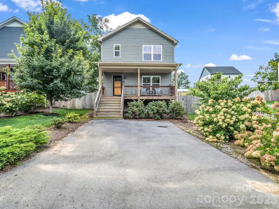 27 Busbee View Road, Asheville, NC 28803 - #2