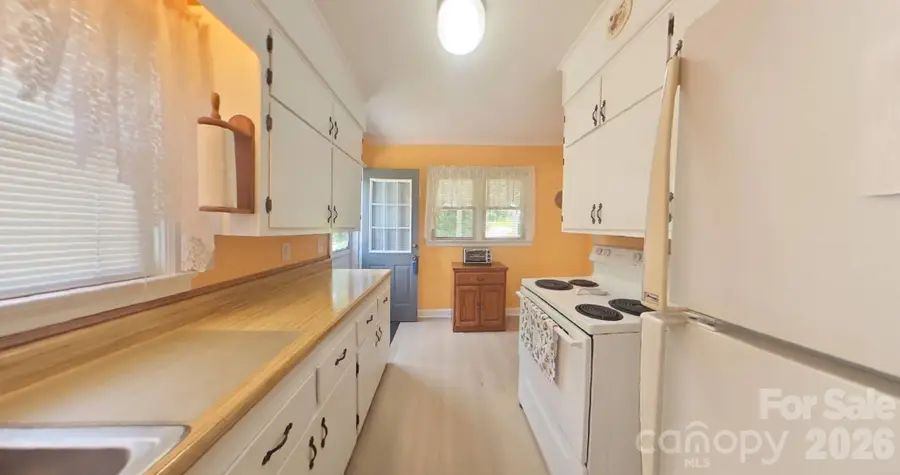 214 Governors View Road, Asheville, NC 28805 - #2