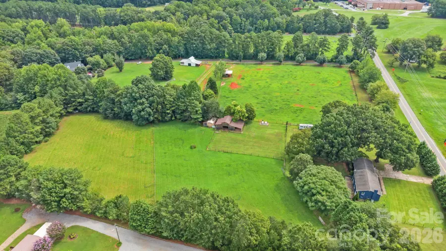 6268 Long Island Road, Catawba, NC 28609 - #3