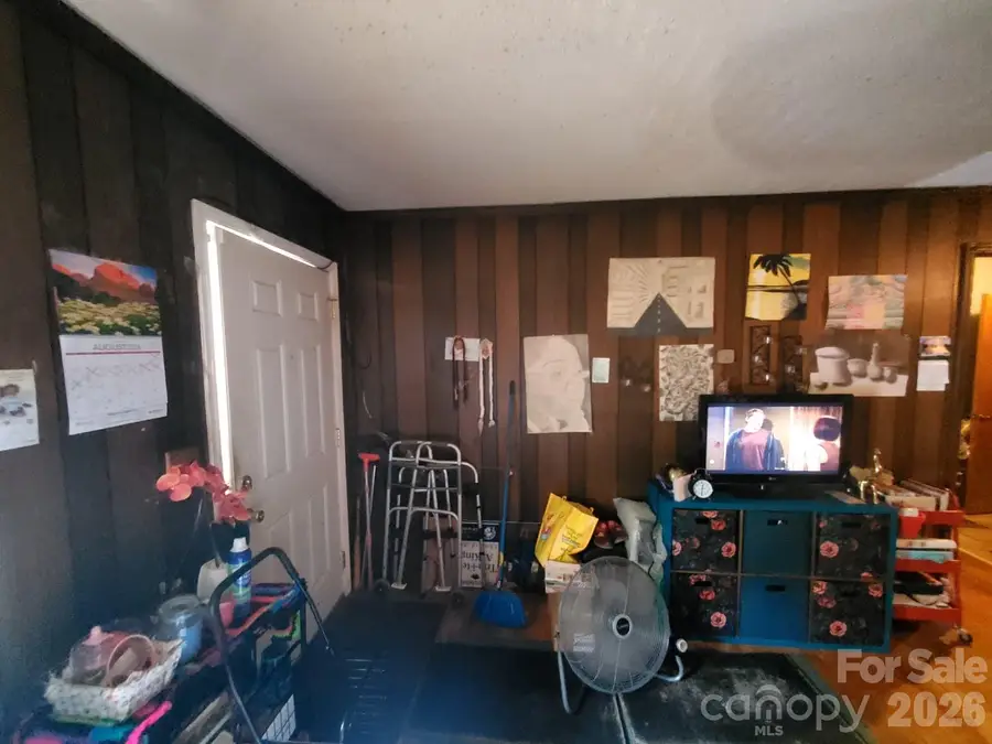 416 Henry Street, Rocky Mount, NC 27803 - #2