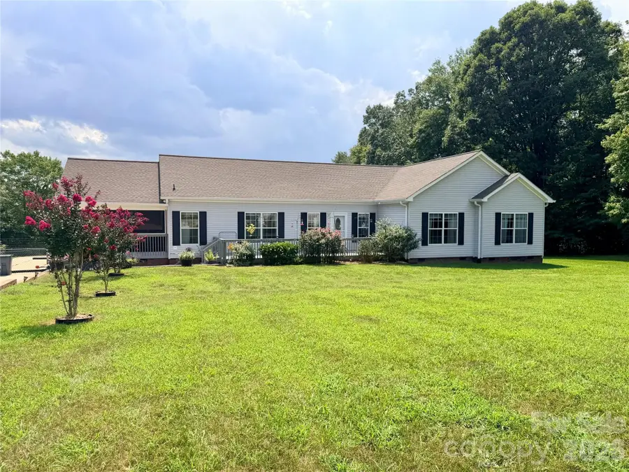 1910 Carl Fox Road, Taylorsville, NC 28681 - #3