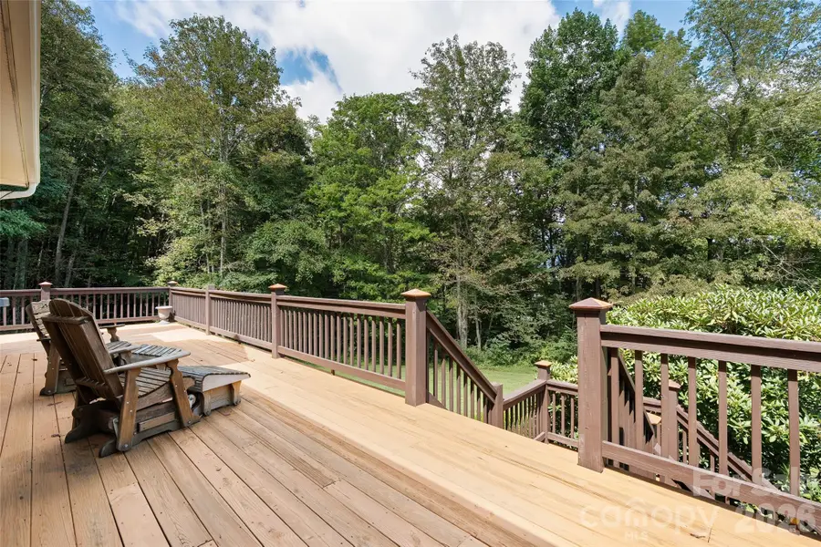 366 Sequoyah Drive, Waynesville, NC 28785 - #3
