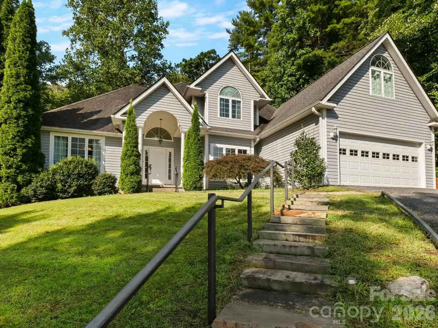 306 Golden Hawk Trail, Asheville, NC 28805 - #2