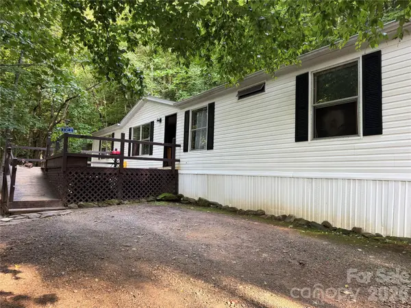 261 Warren Creek Road, Candler, NC 28715