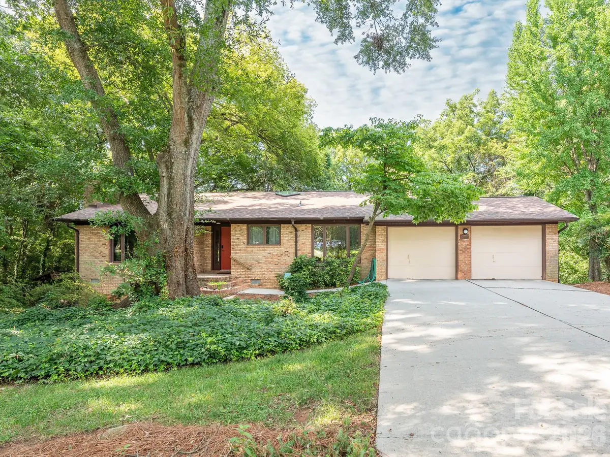 6211 Providence Court Nw, Concord, NC 28027 - #1