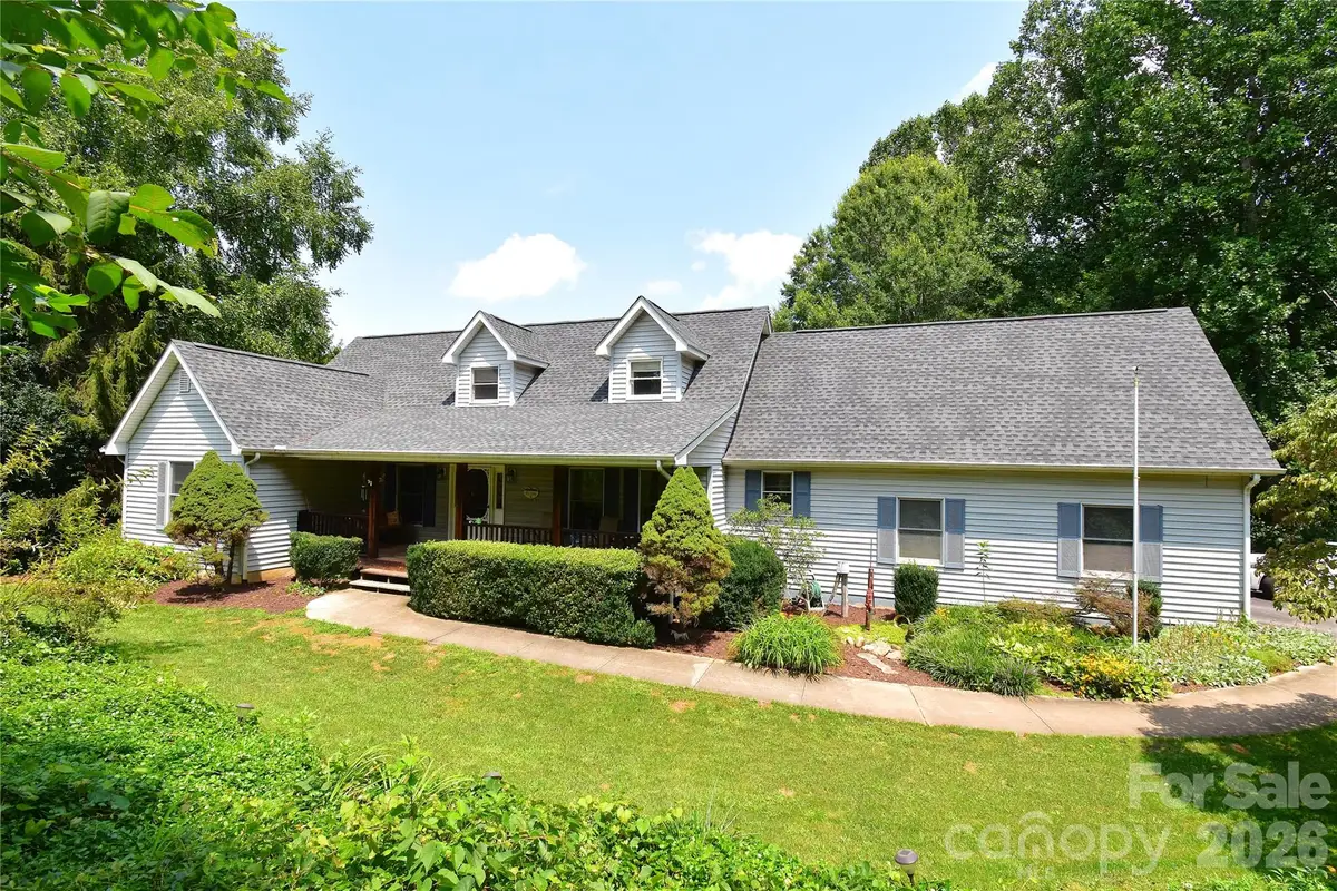 36 Cardinal Lane, Candler, NC 28715 - #1
