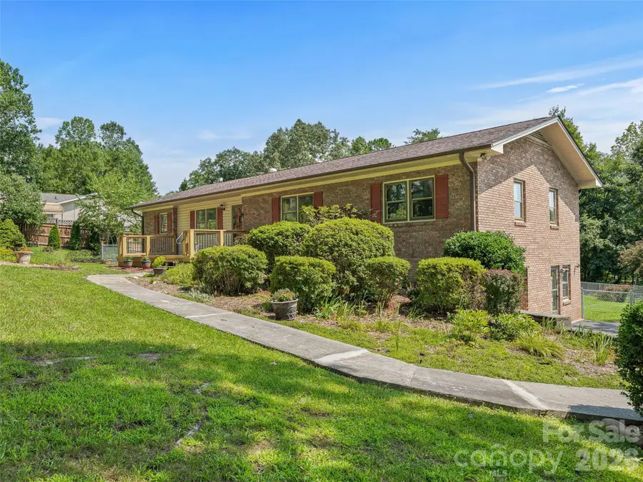 38 Chadwick Wade Drive, Asheville, NC 28804 - #2
