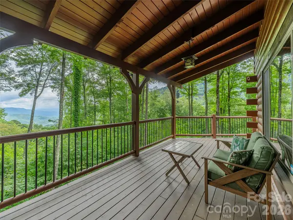 332 Gadohi Trail, Maggie Valley, NC 28751