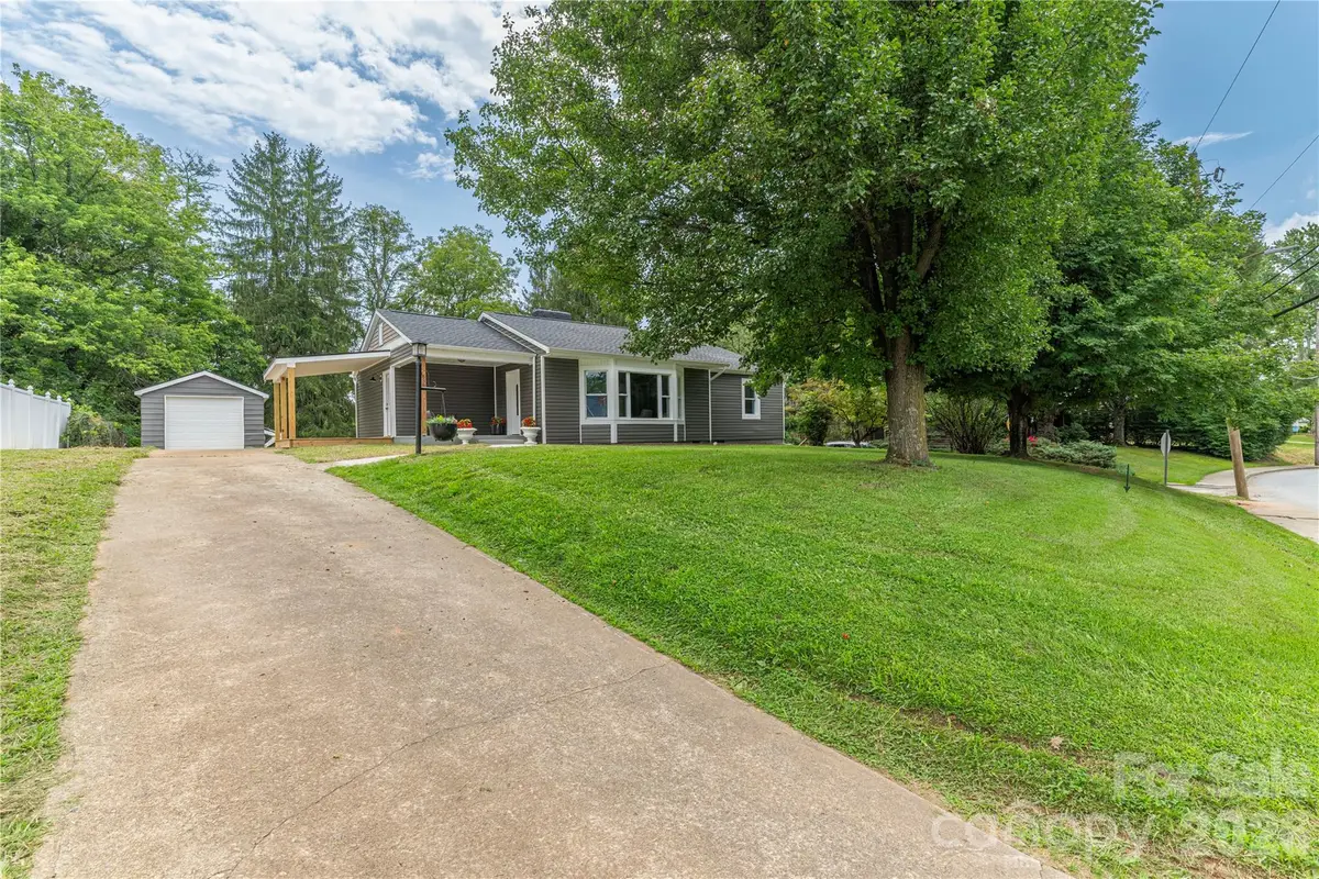 638 Newfound Street, Canton, NC 28716 - #1
