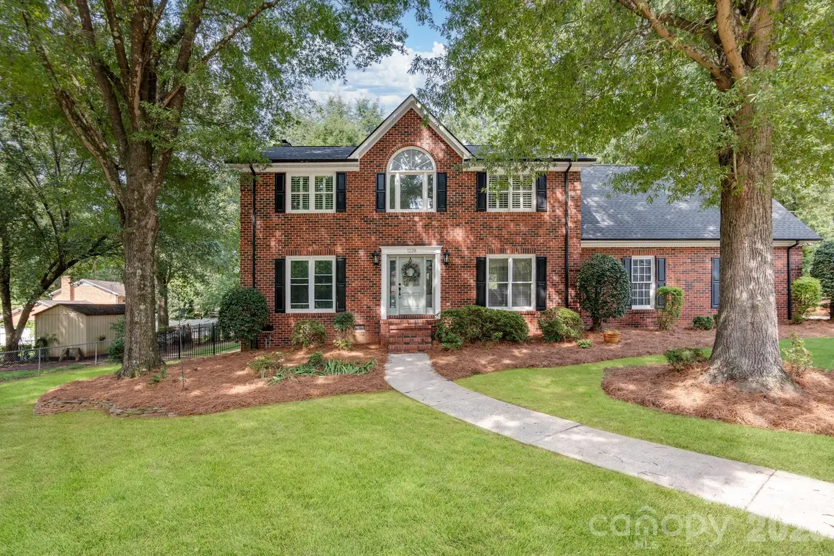 1228 12th Fairway Drive Nw, Concord, NC 28027 - #1