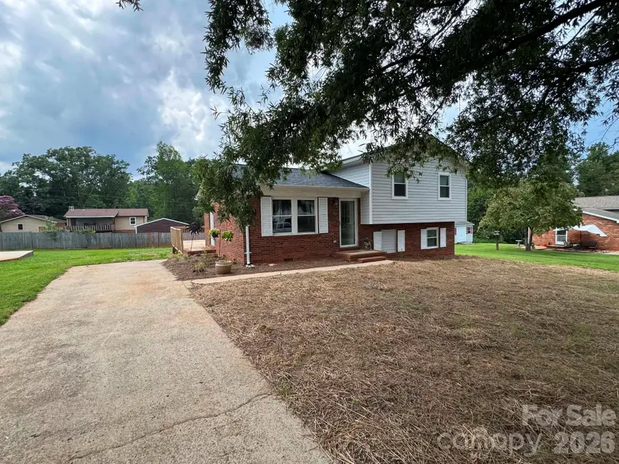 115 Robert Drive, State Road, NC 28676 - #2