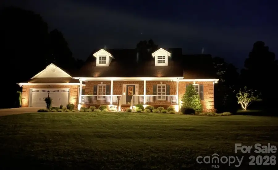 2928 Palmer Drive Ne, Conover, NC 28613 - #2