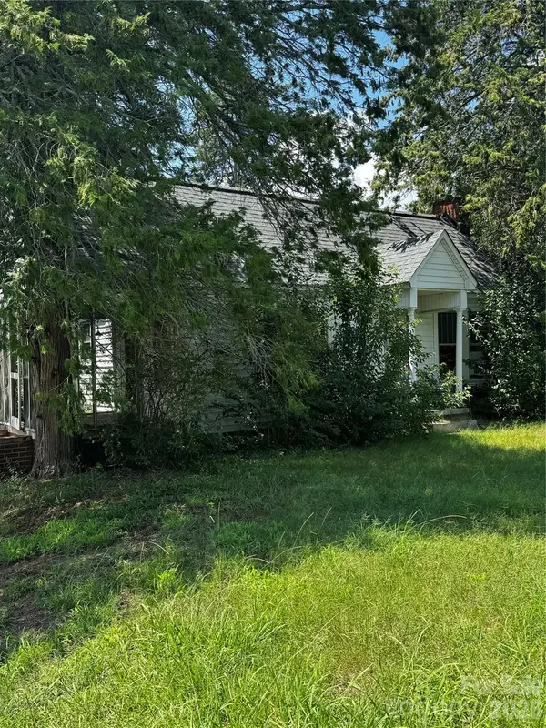 2811 N Main Street, Kannapolis, NC 28081