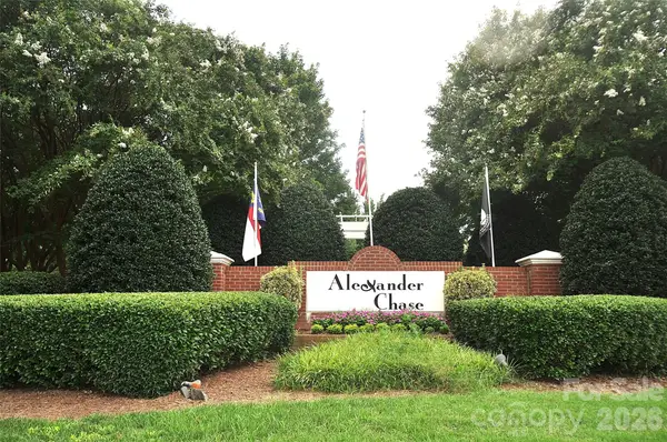 16648 E Amberside Road, Cornelius, NC 28031