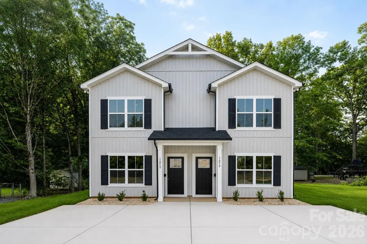 1050 5th Street Ne, Hickory, NC 28601 - #1