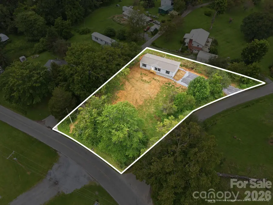 25 Caldwell Road, Waynesville, NC 28786 - #3
