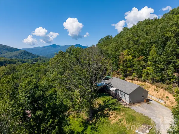 Address Withheld By Seller, Waynesville, NC 28786