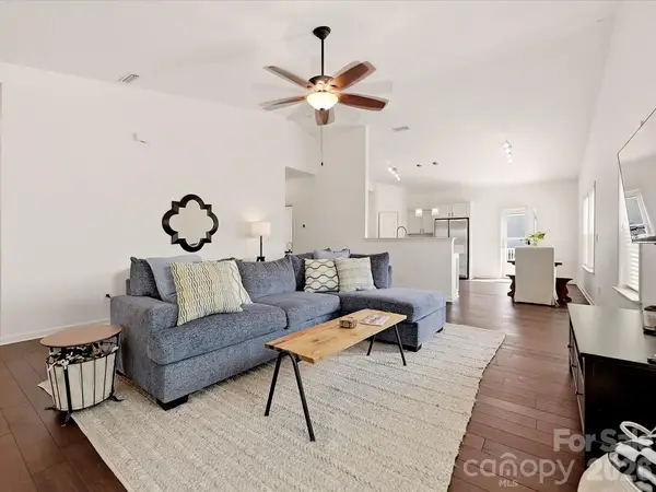 216 Austin Field Court, Mount Holly, NC 28120