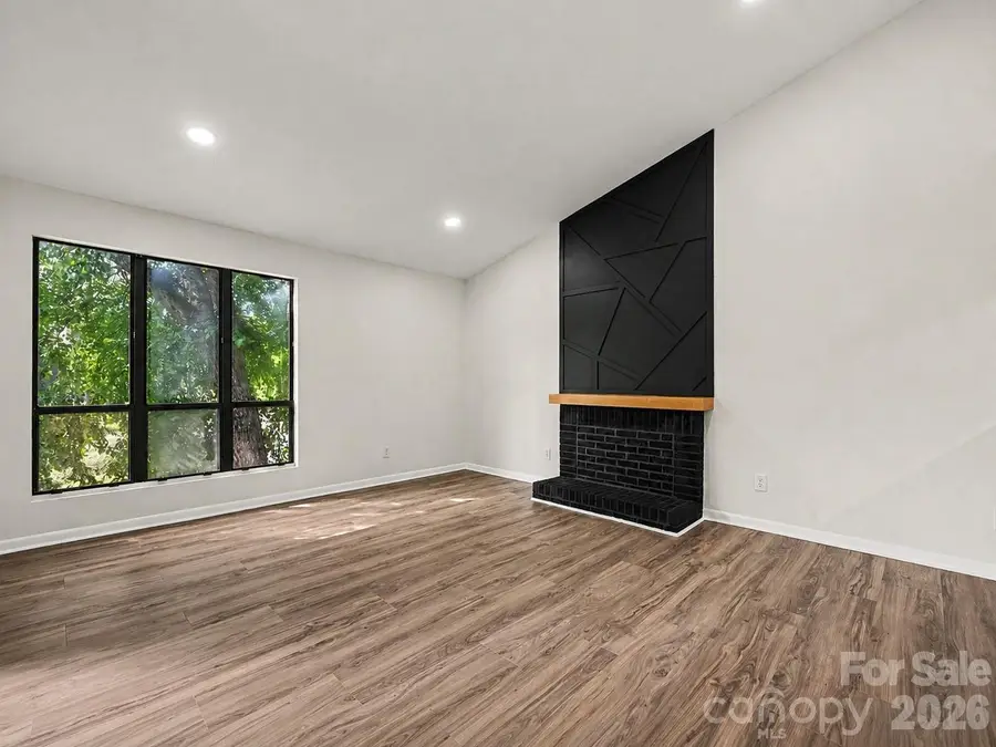 8027 Cedar Glen Drive, Charlotte, NC 28212 - #3