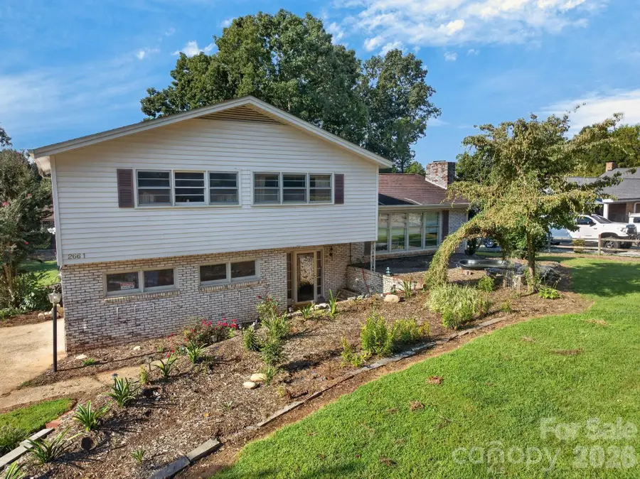 2661 Tiffany Street, Conover, NC 28613 - #2