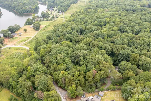 2127 Newhart Road, Charlotte, NC 28214