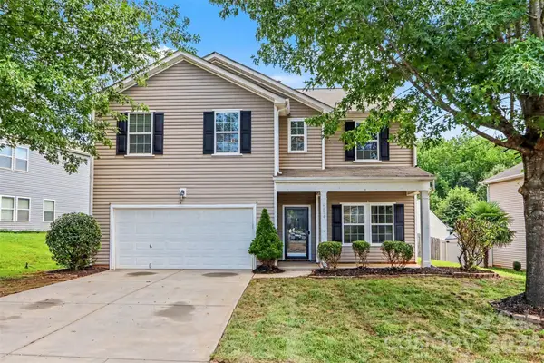 6814 Barefoot Forest Drive, Charlotte, NC 28269