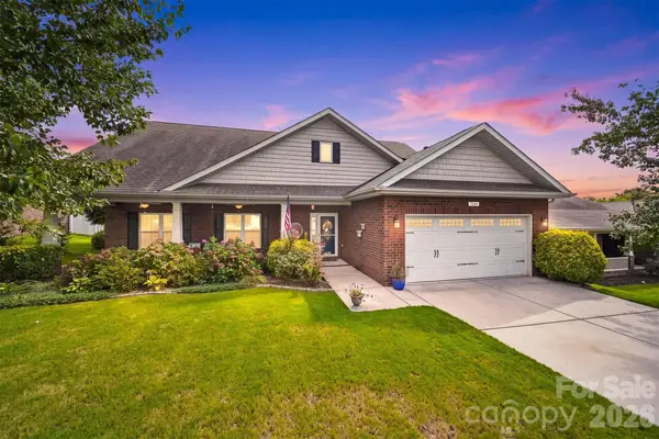 7244 Kenyon Drive, Denver, NC 28037