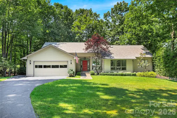 4 Nvya Court, Brevard, NC 28712