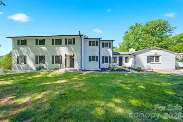 701 E Iowa Avenue, Bessemer City, NC 28016