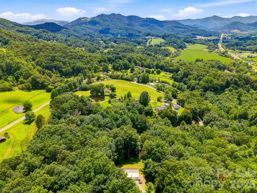 520 Maranatha Way, Waynesville, NC 28785 - #2