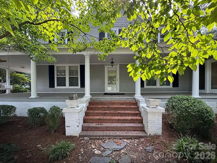 842 N Aspen Street, Lincolnton, NC 28092 - #3