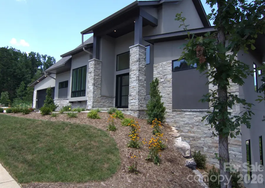 47 Versailles Lane, Asheville, NC 28804 - #3