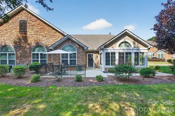 128 Lone Oak Circle, Rock Hill, SC 29732