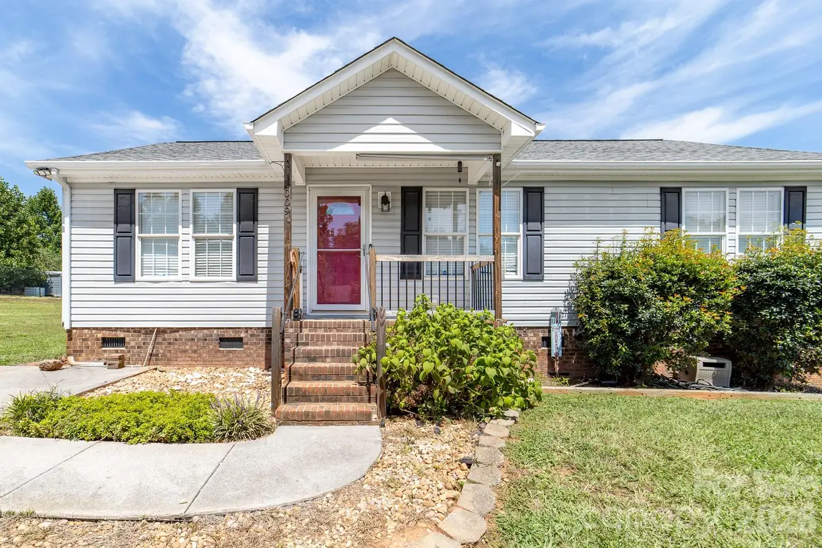 3009 Drake Drive, Stanley, NC 28164 - #1