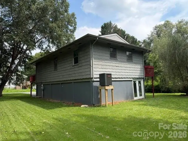 65 Spencer Street, Clyde, NC 28721 - #3