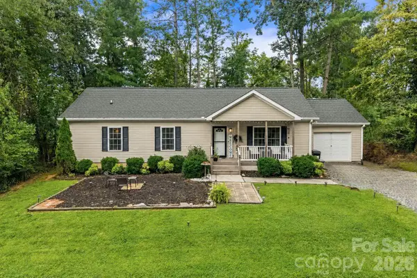 47 Fox Road, Asheville, NC 28804