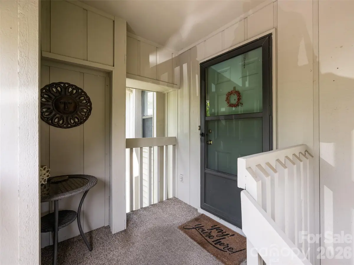 1406 Abbey Circle, Asheville, NC 28805 - #1