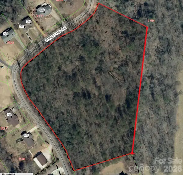 000 Forest Hill Drive, Marion, NC 28752